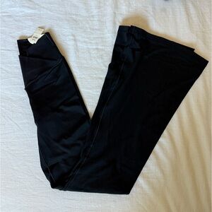 OFFLINE By Aerie Real Me High Waisted Crossover Flare Legging